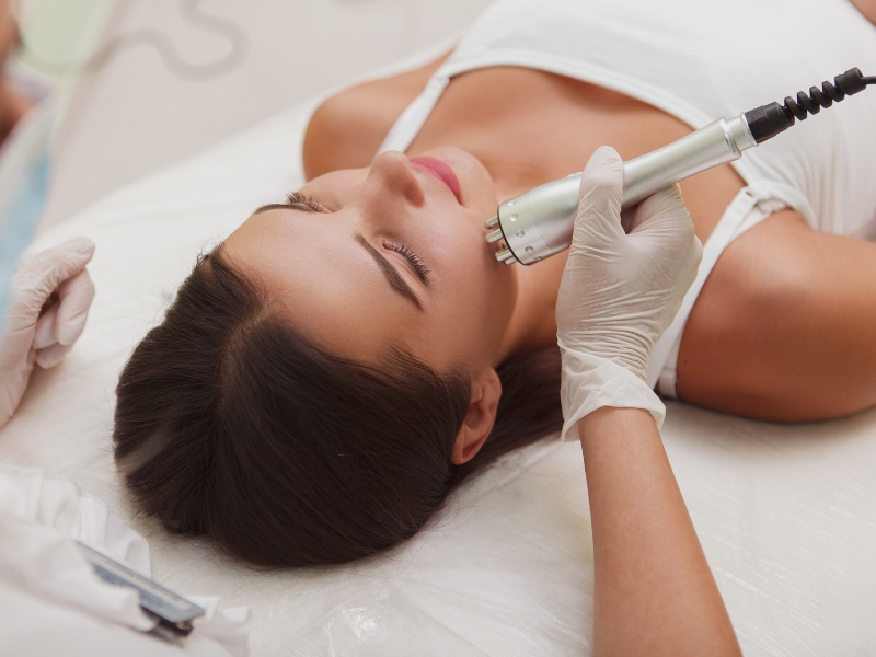 aparate tratamente faciale